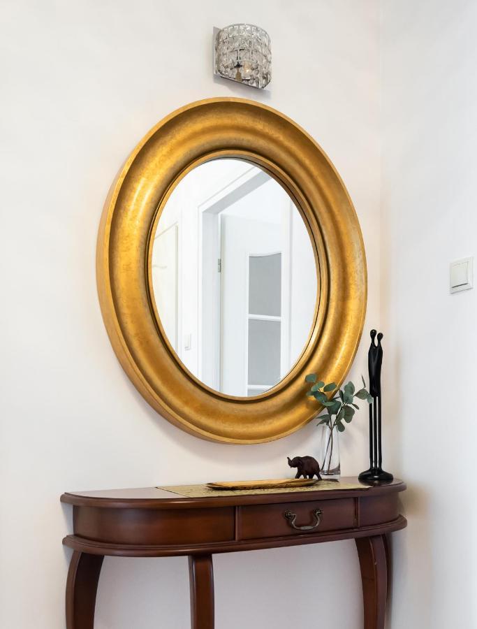 Lägenhet Ken 54 2-bedroom Warszawa